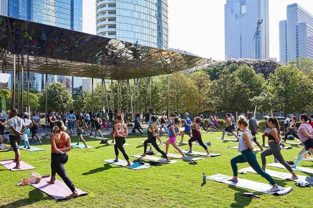 Luxe Travel Retreat Near Deep Ellum Apartment Dallas Luaran gambar